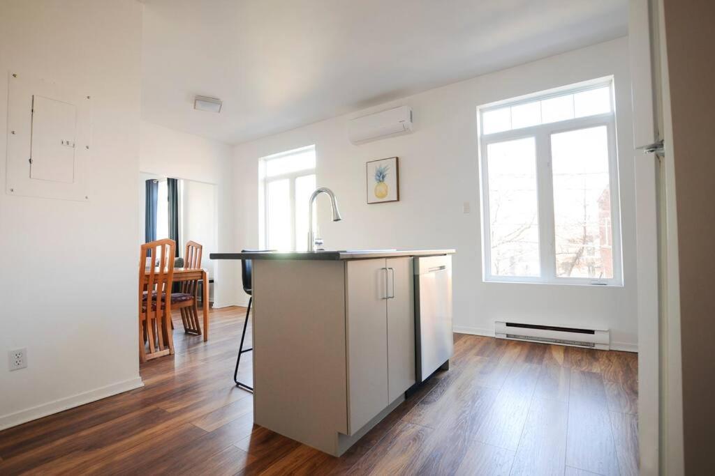 The 1810 - Spacious With Balcony - North Of Quebec Eksteriør billede
